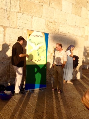 Tantur-PrayingTogetherInJerusalem